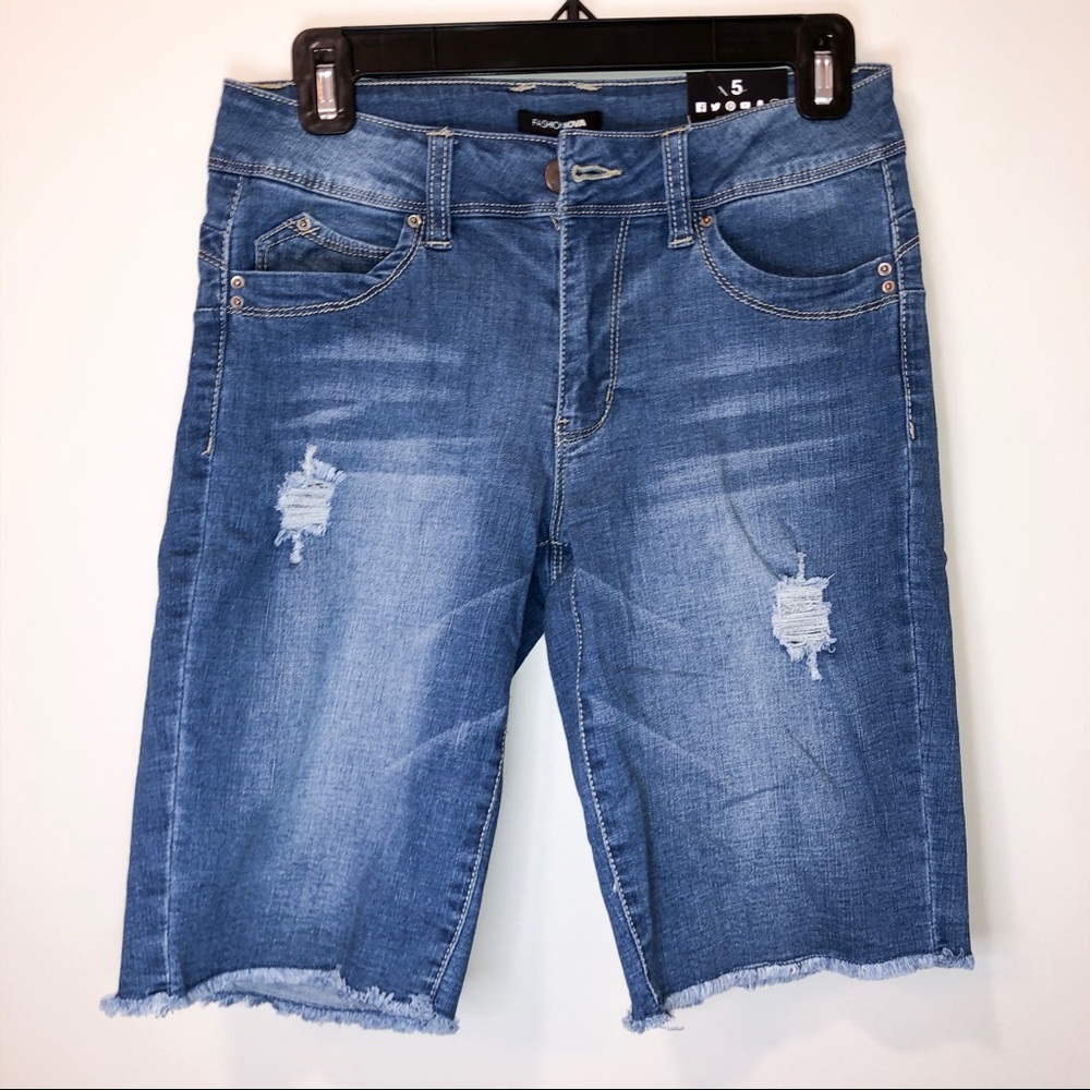 Fashion Nova - Bermuda Jean Shorts